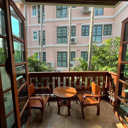 Sripat Guesthouse Sha Extra Plus Chiang Mai Exterior foto