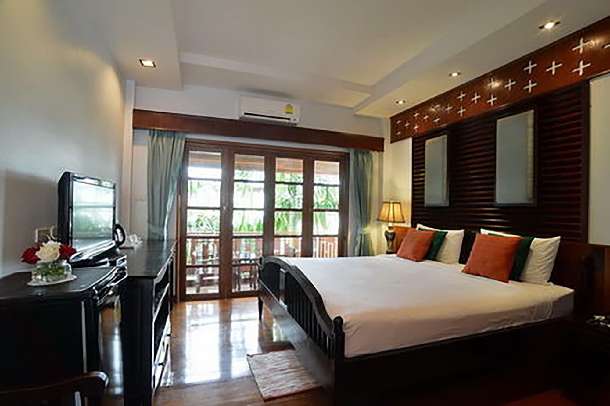 Sripat Guesthouse Sha Extra Plus Chiang Mai Exterior foto