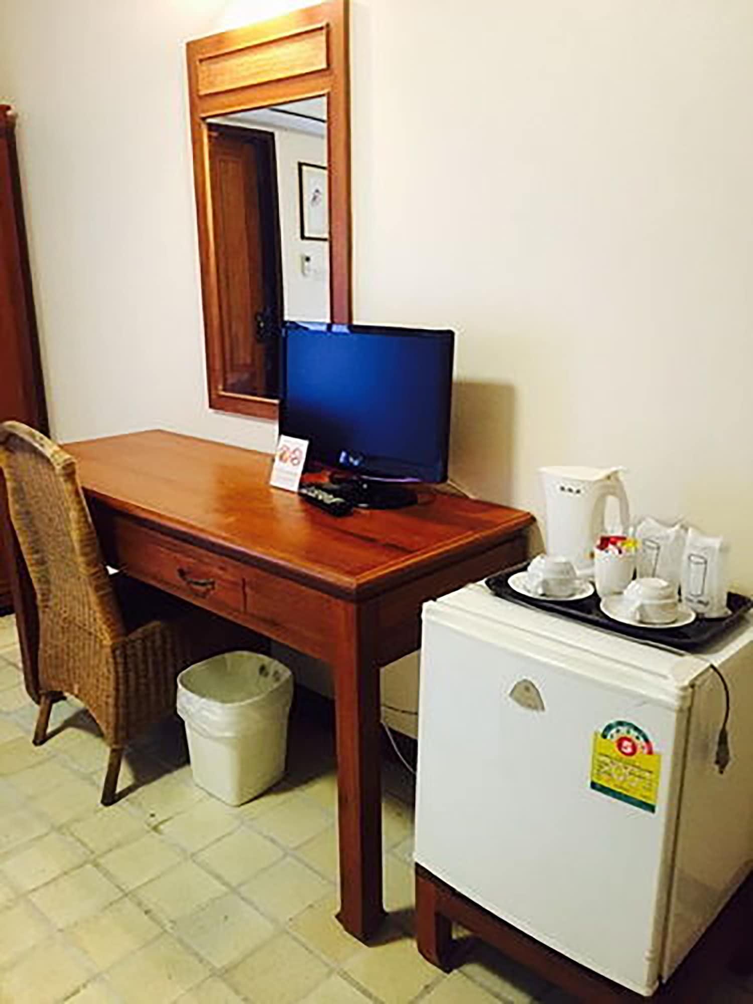 Sripat Guesthouse Sha Extra Plus Chiang Mai Exterior foto