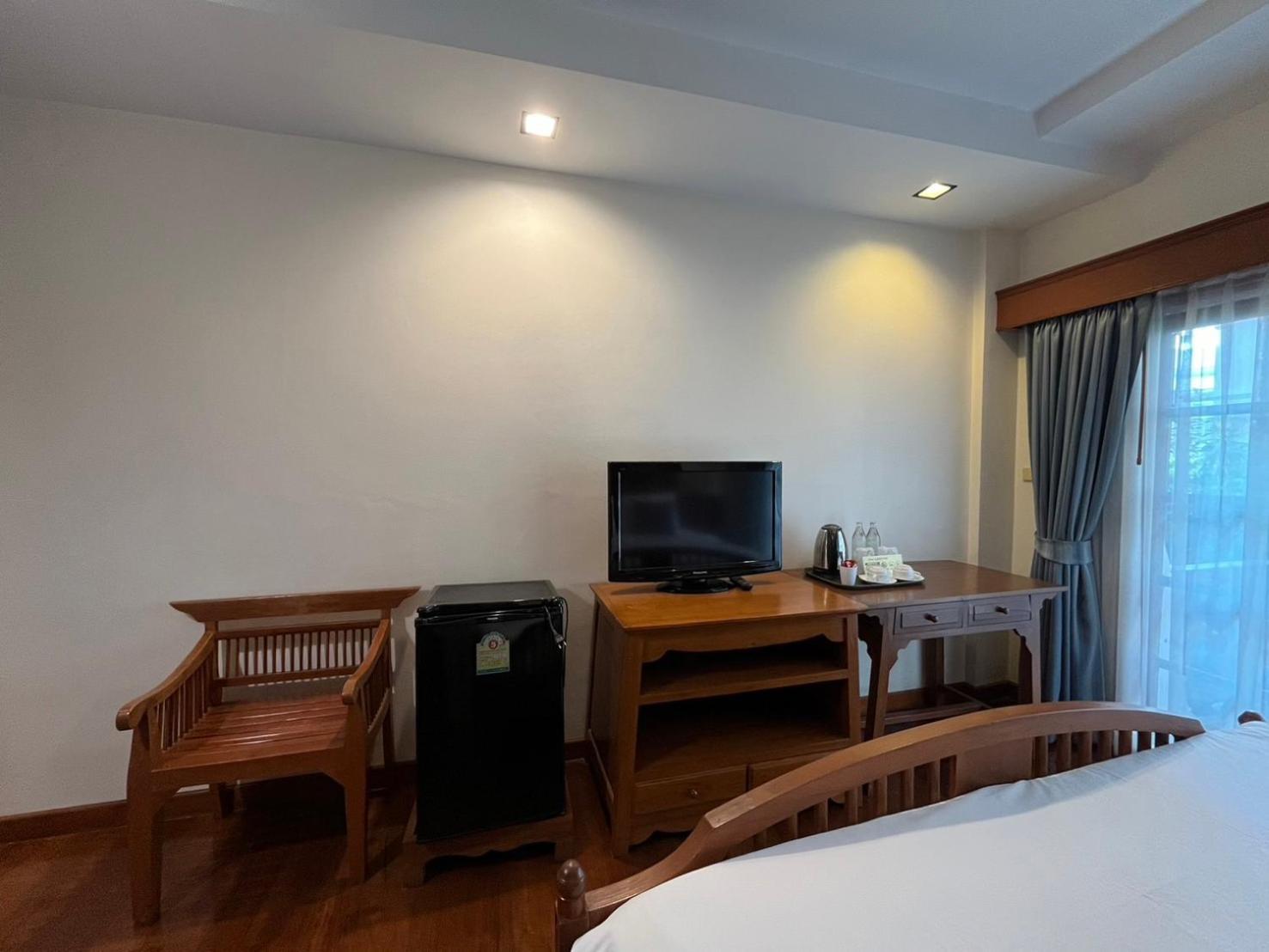 Sripat Guesthouse Sha Extra Plus Chiang Mai Exterior foto