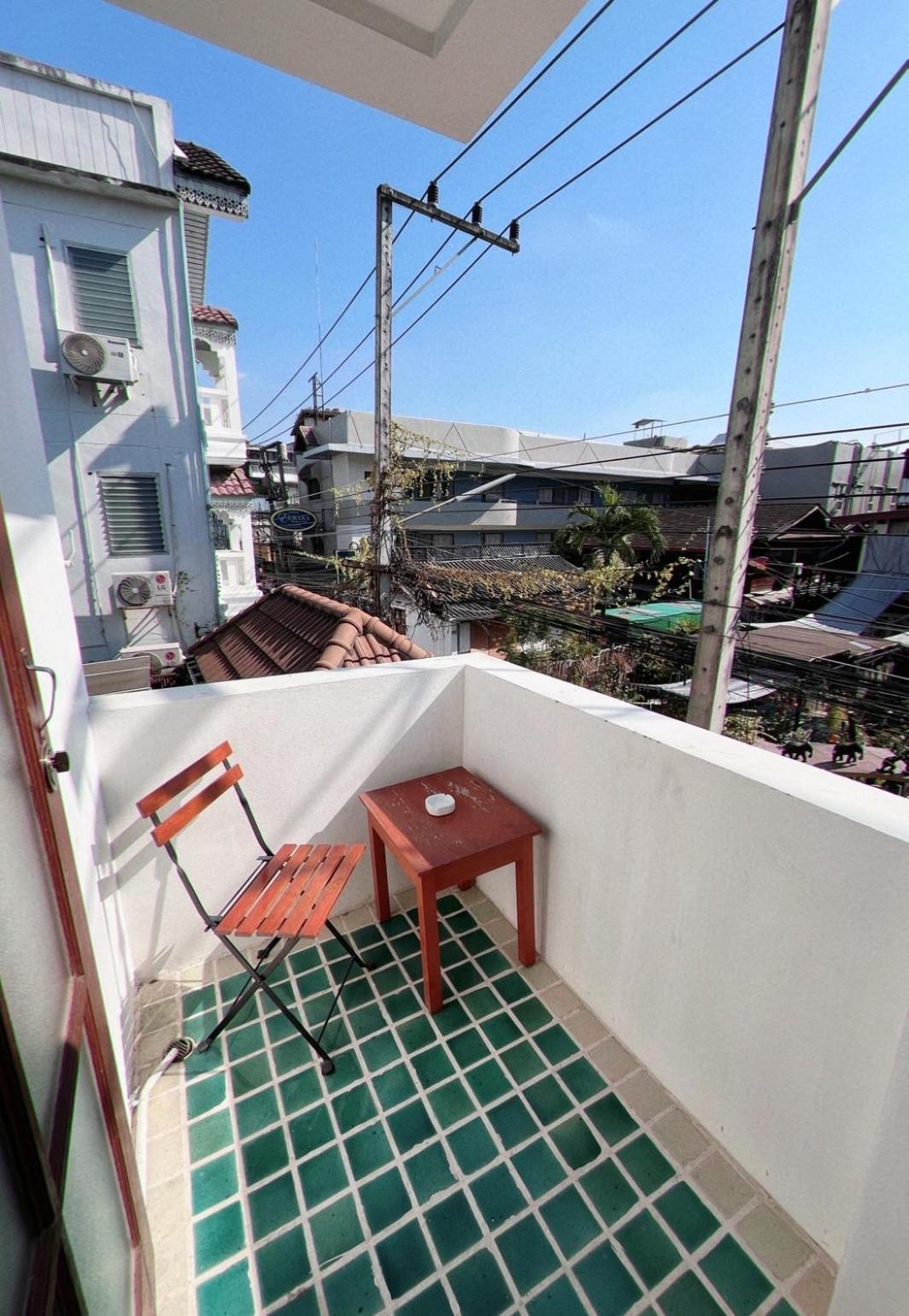 Sripat Guesthouse Sha Extra Plus Chiang Mai Exterior foto